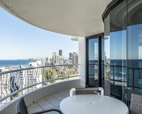 broadbeach-3bed-superior-apartments7