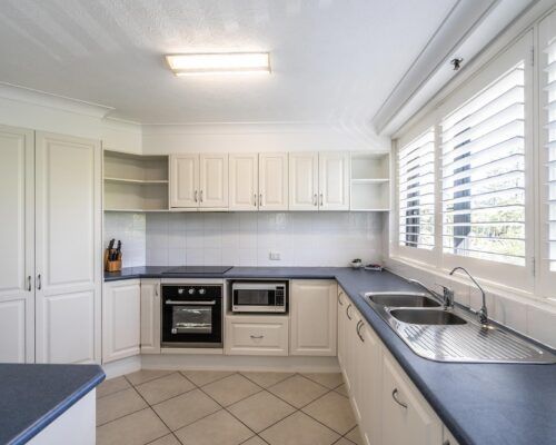 broadbeach-superior-apartments3