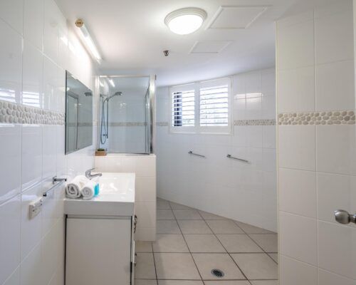 broadbeach-superior-apartments5